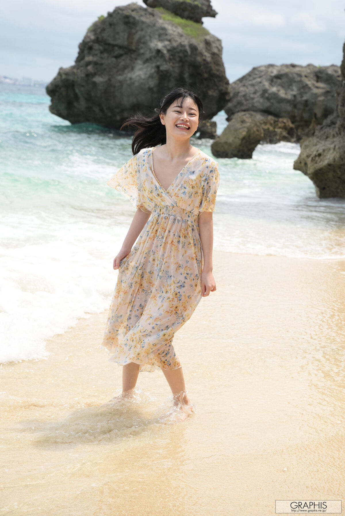 JP Uta Hibino 響乃うた – Graphis Gals Refreshing Smile Part1
