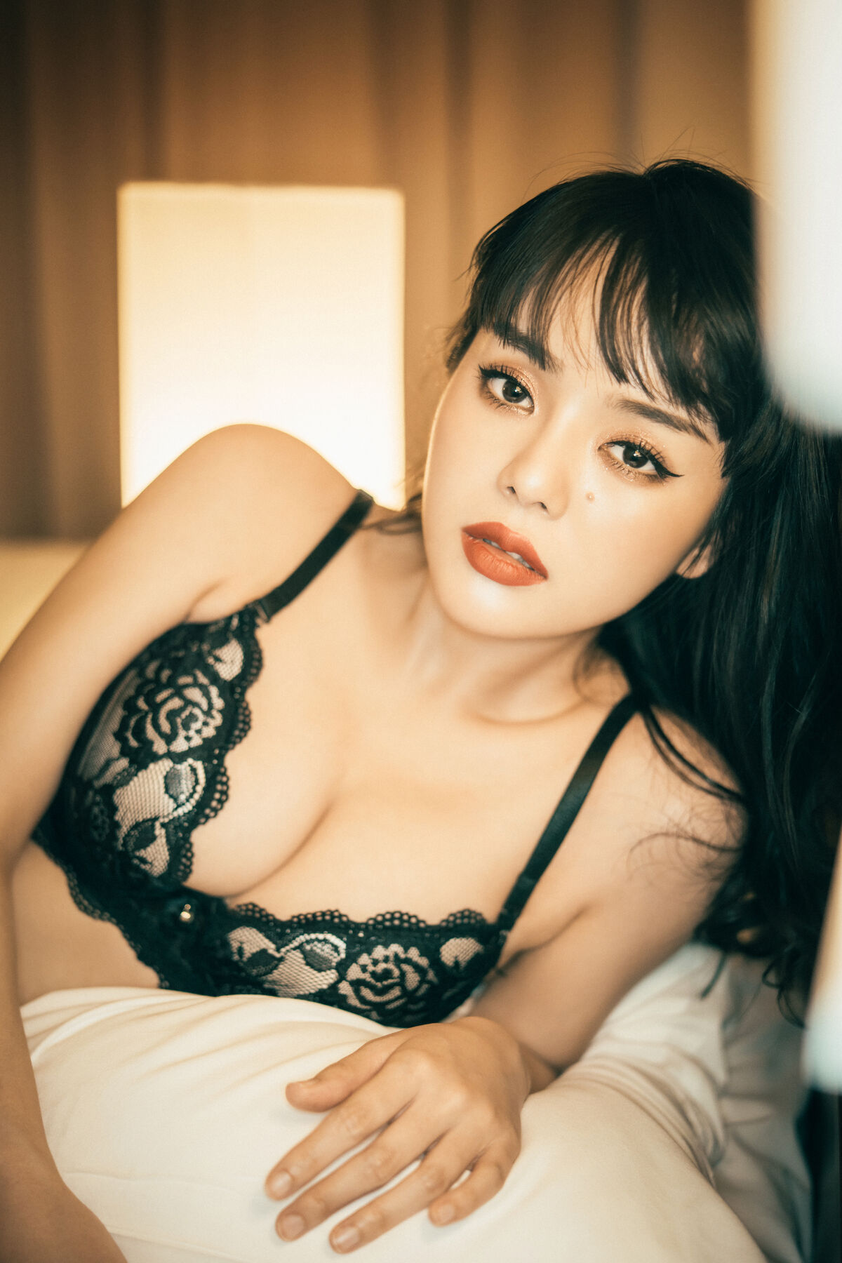 EIMI – Undergarments (88P)