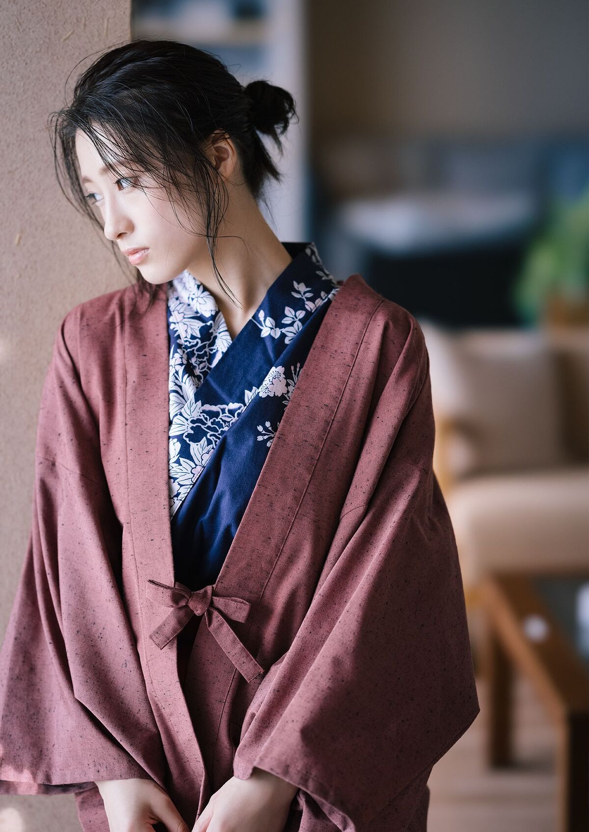 JP Sumida Ayano 澄田綾乃 – 写真集 究極美姉湯2022デジタル限定 YJ PHOTO BOOK (48P)