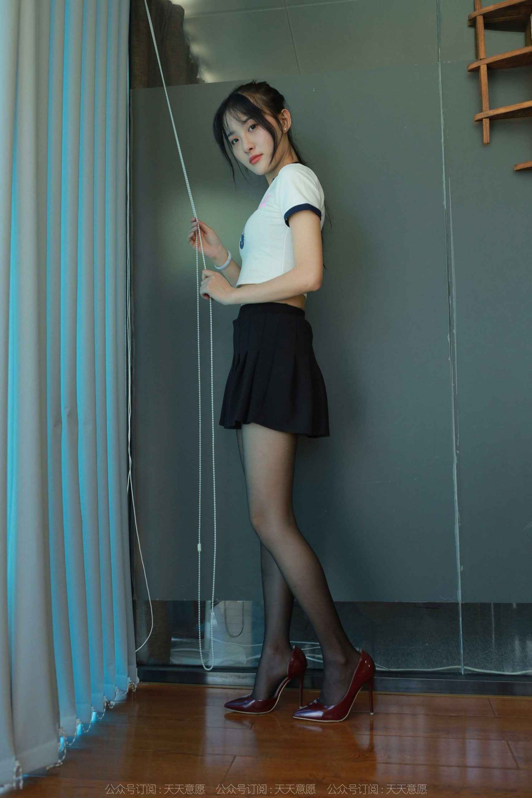 IESS异思趣向 - 模特：婉萍 《葡萄成熟时》