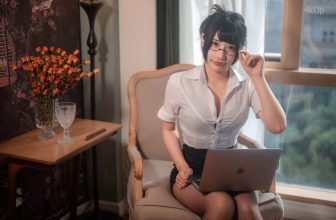 Coser@糖果果Candy 室内OL