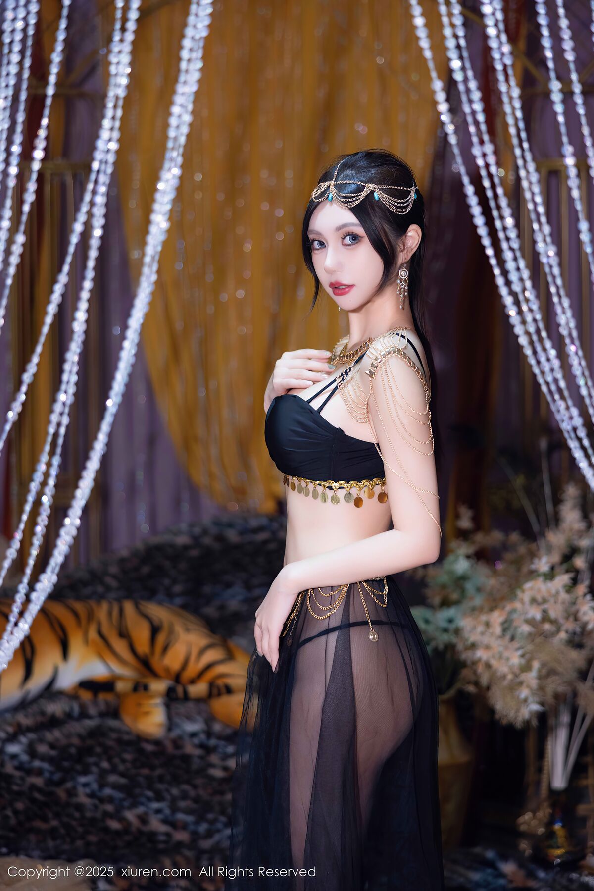 XiuRen秀人网 No.10018 绮里嘉ula (80P)