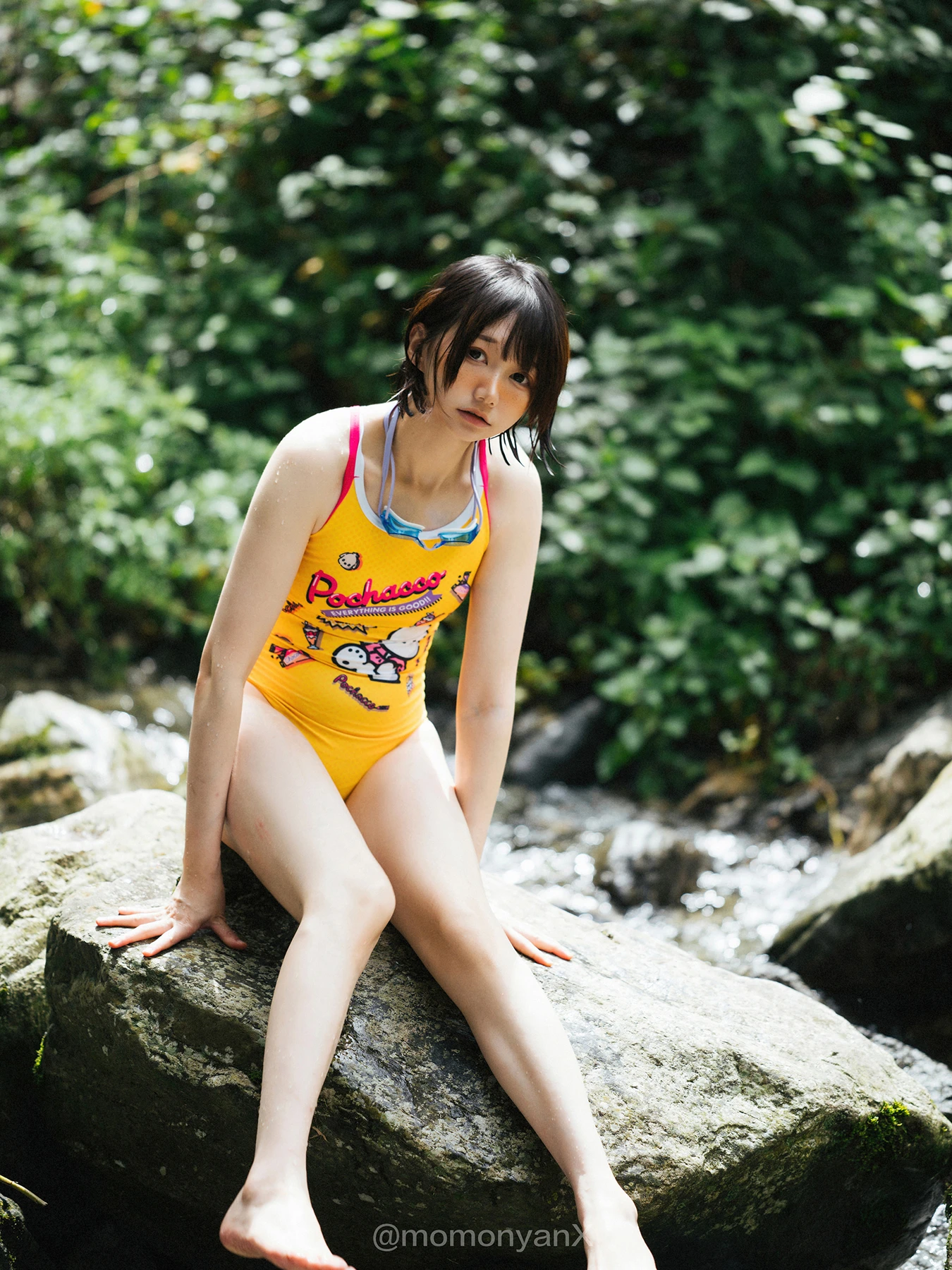 Shizuku しずく, 写真集 Fantia 原魔物喵 「夏の小川」 Set.01
