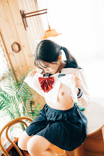 [Loozy] Sonson (손손) – Adult Sailor (+S.Ver)