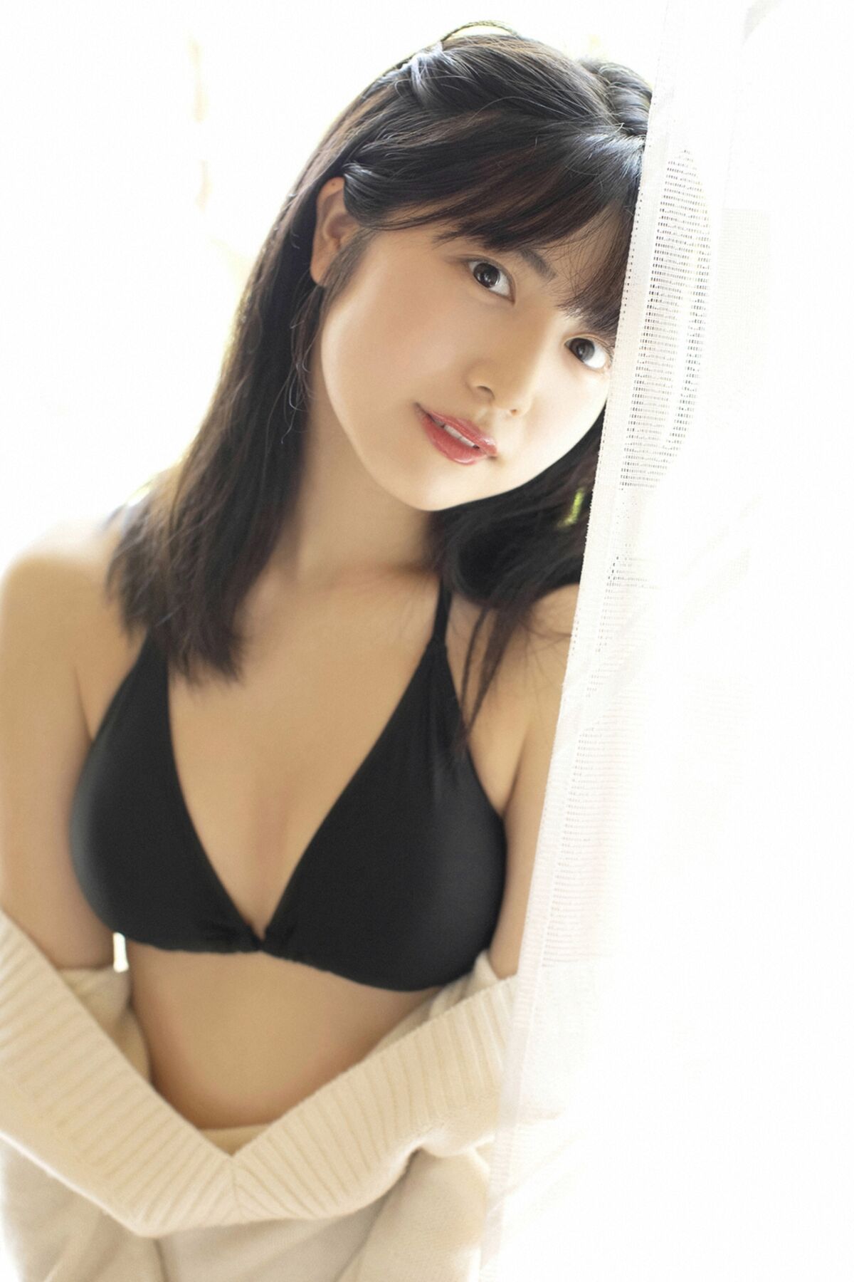 YS Web 2021-02-24 Vol.908 Rio Yoshida 吉田莉桜 – 可憐 清楚 黒髪美少女18歳 Part1