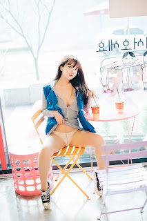 [Loozy] Son Ye-Eun (손예은) – CS Part Timer
