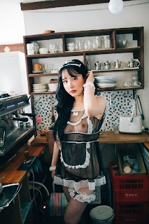 [Loozy] Son Ye-Eun (손예은) – Fetish Cafe