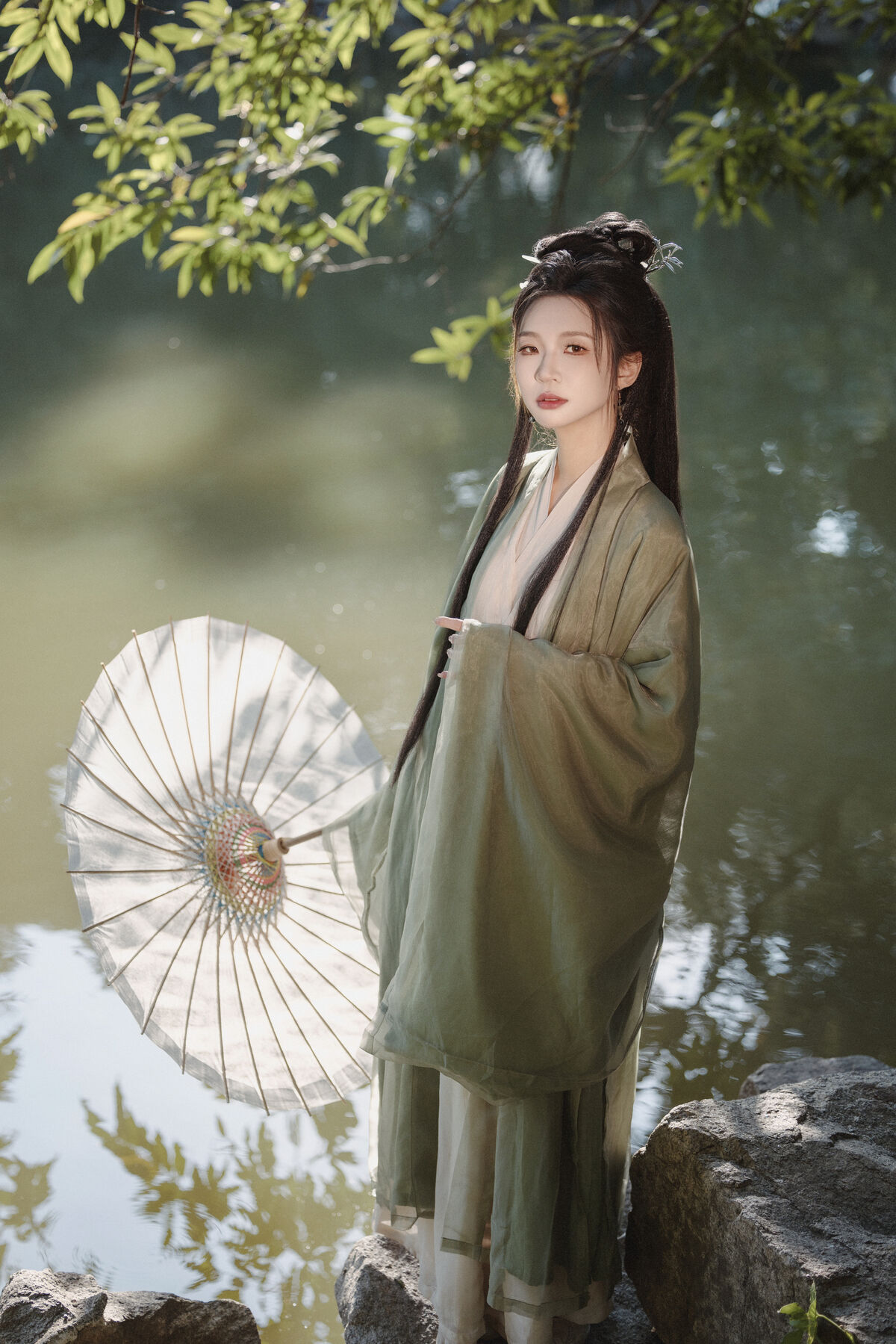 YiTuYu艺图语 Vol.8473 失眠面包蟹 (31P)