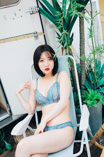 [Loozy] Son Ye-Eun (손예은) – Summer Caravan