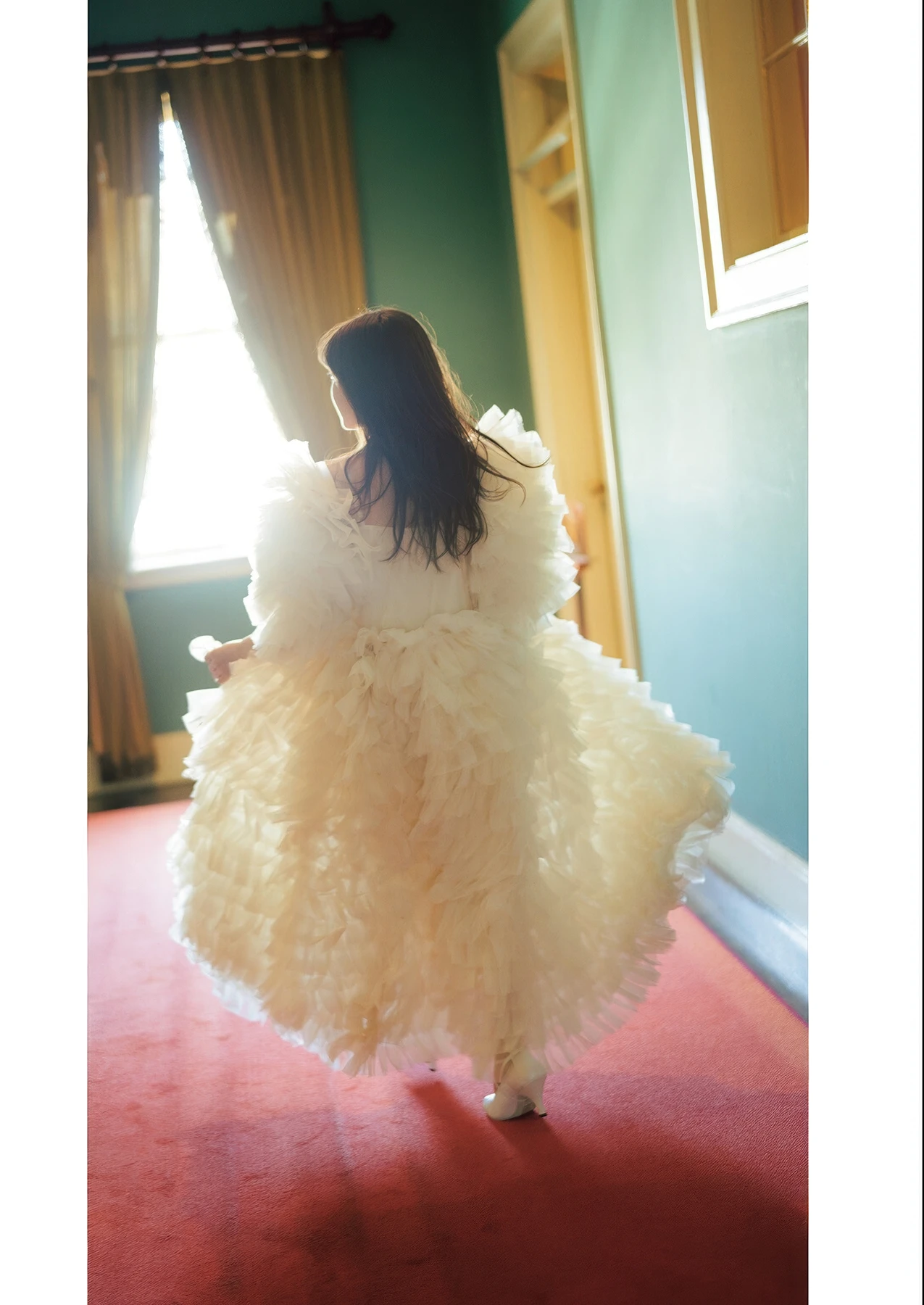 Rikako Aida 逢田梨香子, 写真集 「日々」 Set.02
