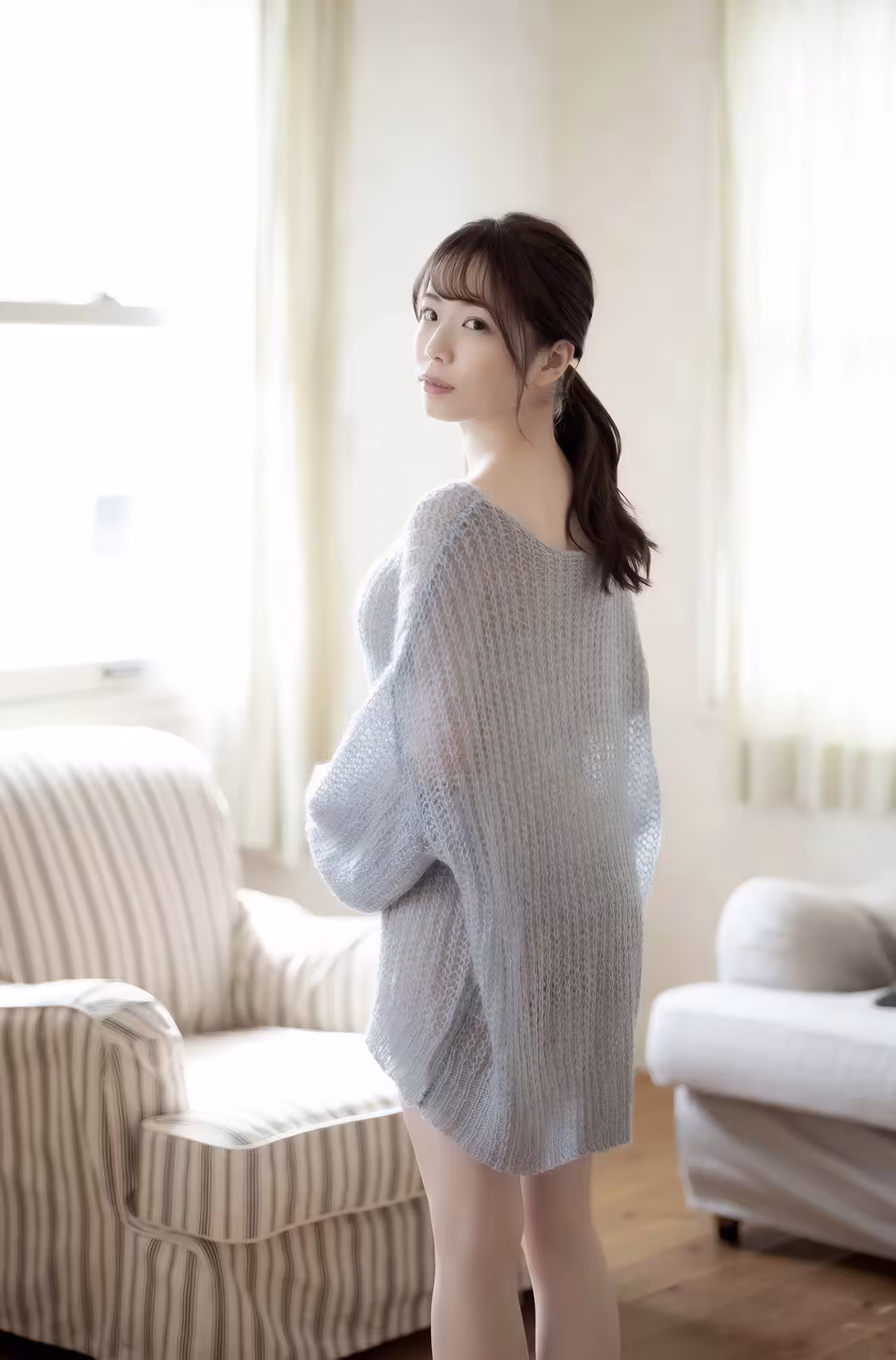 [乙陽葵] 小隻馬魔鬼般身材 無懈可擊 (32 Photos)