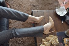 丝足便当125 赵老师 《制服、丝袜和赵老师》[IESS异思趣向]