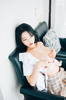 [Loozy] YeonYu (연유) – First play (+S.Ver)