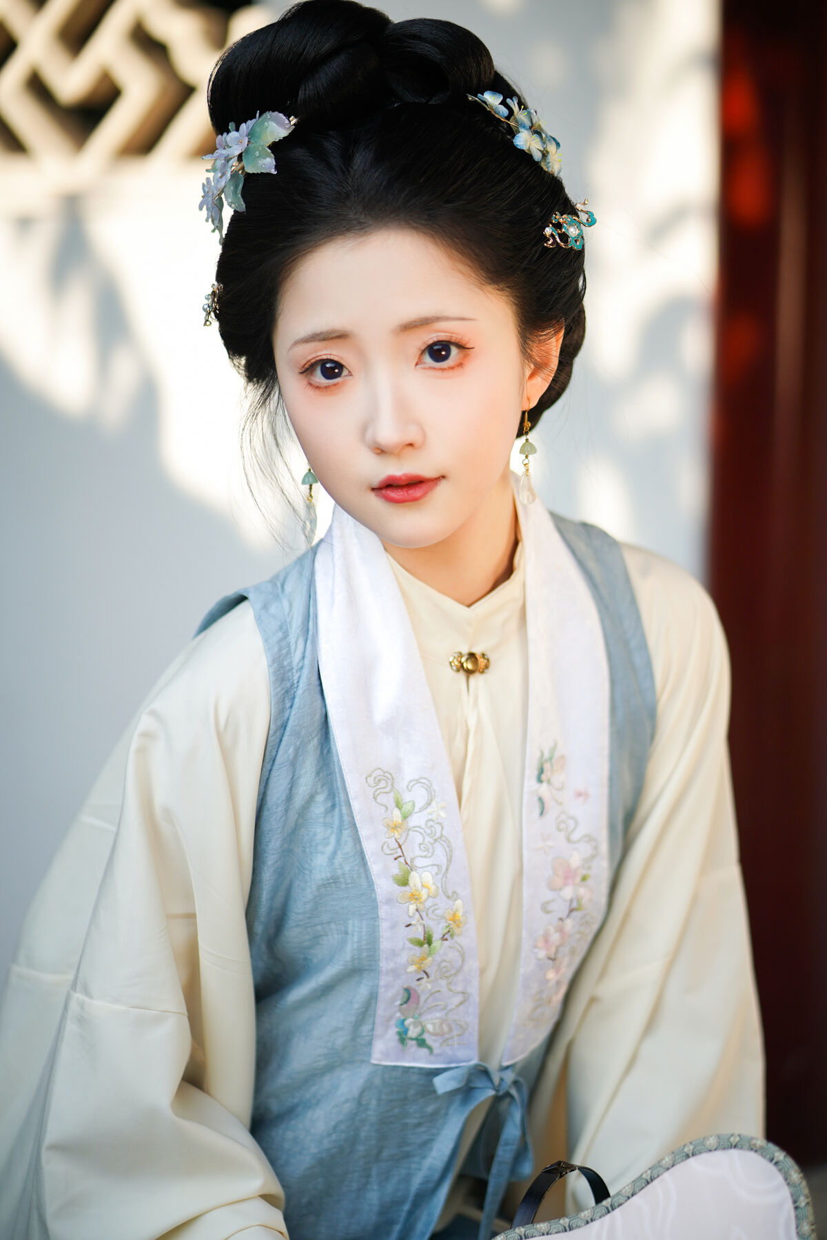 YiTuYu艺图语 Vol.8507 兔牙w (24P)