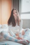 DJAWA Photo – Bambi (밤비) Homebody Girl