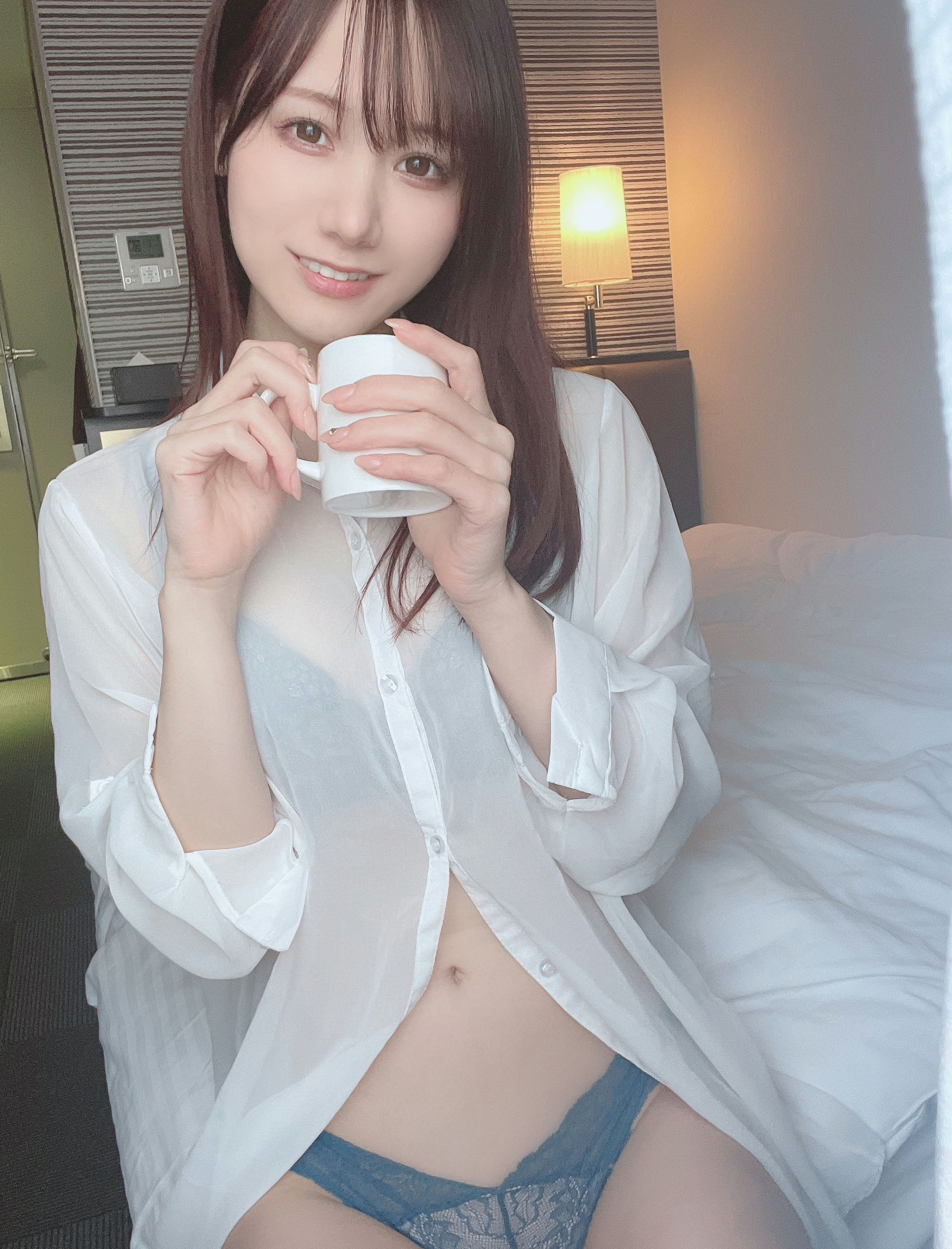 [福利COS] 日本甜美COSERけんけん[fantia] 20220128-透けシャツ×ランジェリー