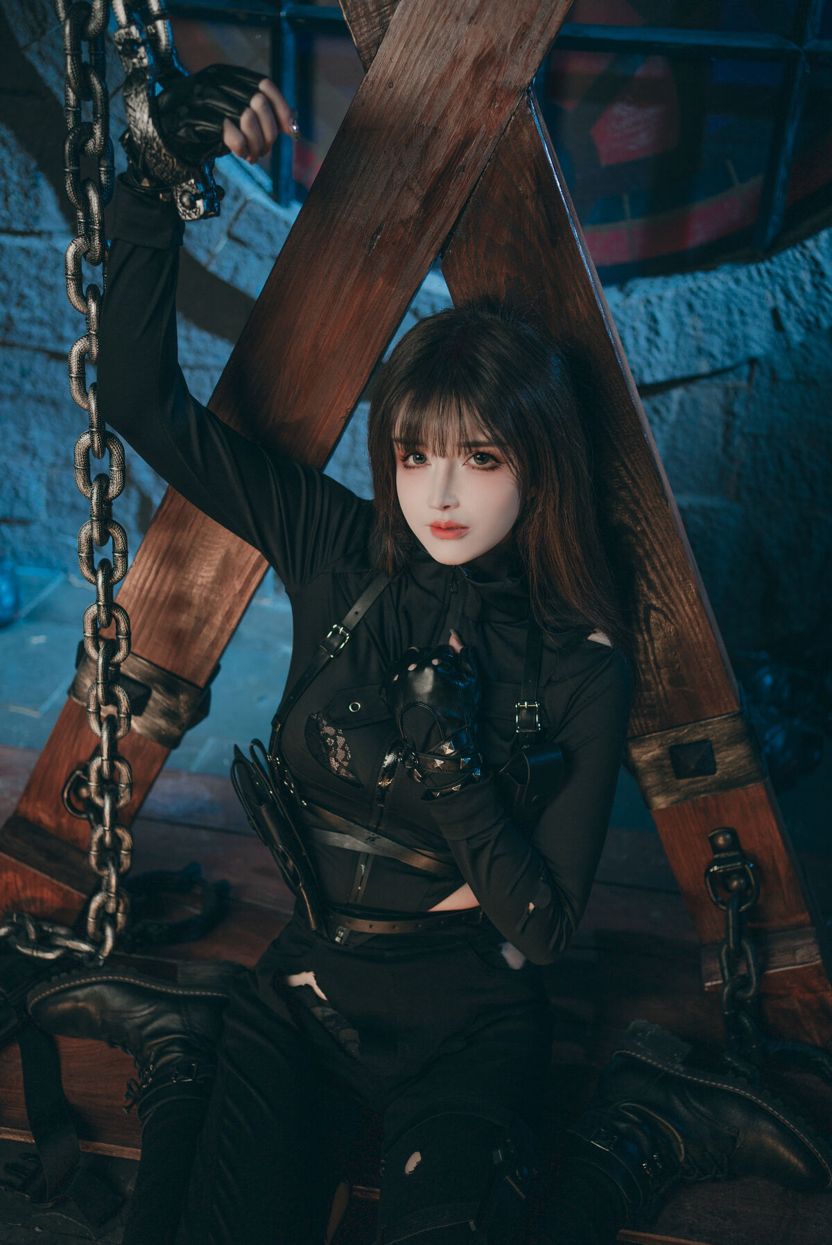 Coser@鹿八岁 – 特工的堕落 后篇 Part01 (56P – 1V)