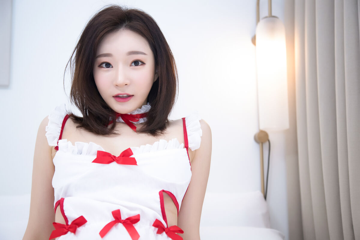 SUA Vol.1 Photobook Leak