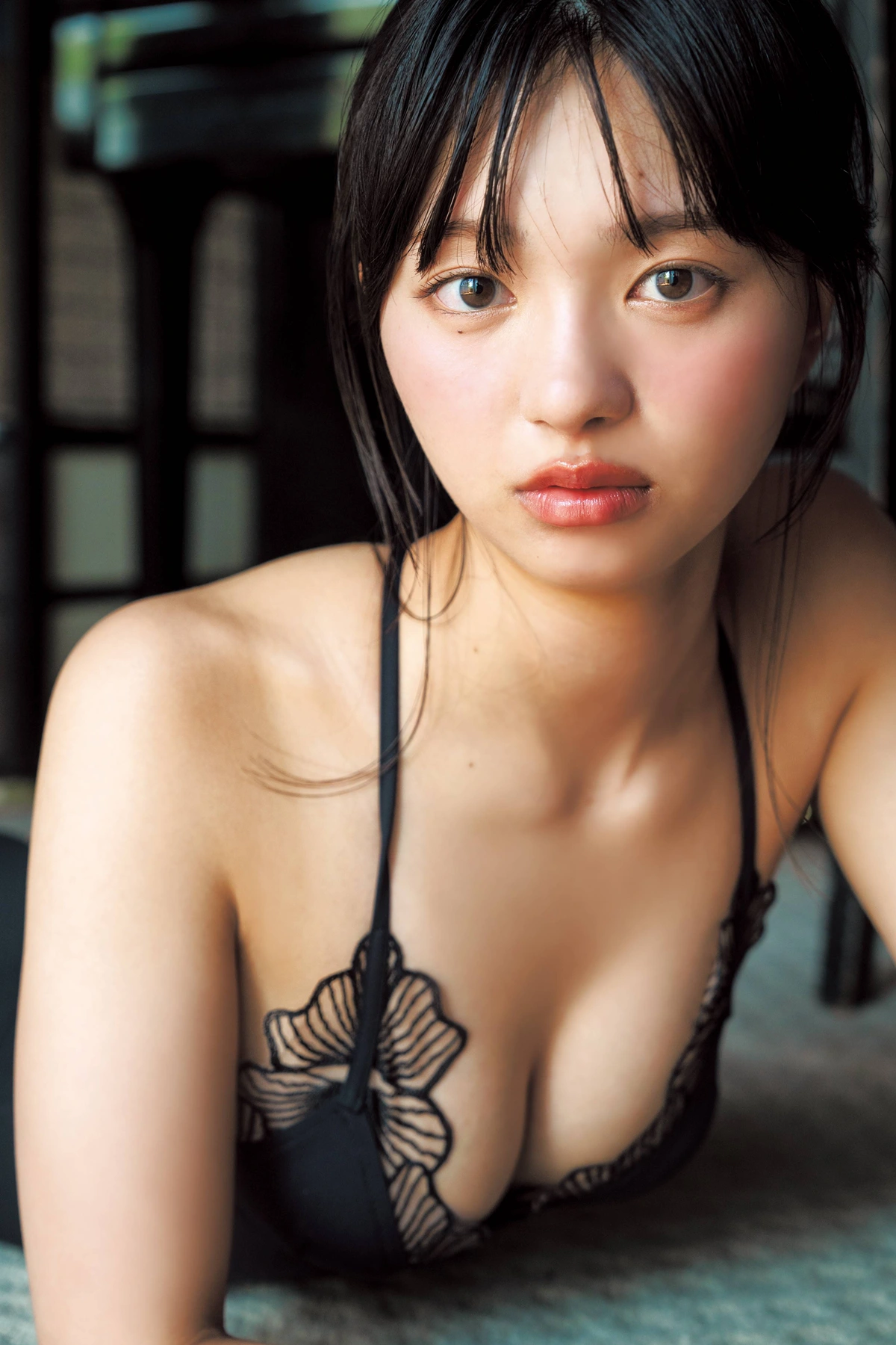 Hina Makino 蒔埜ひな, Young Jump 2025 No.42 (ヤングジャンプ 2025年42号)