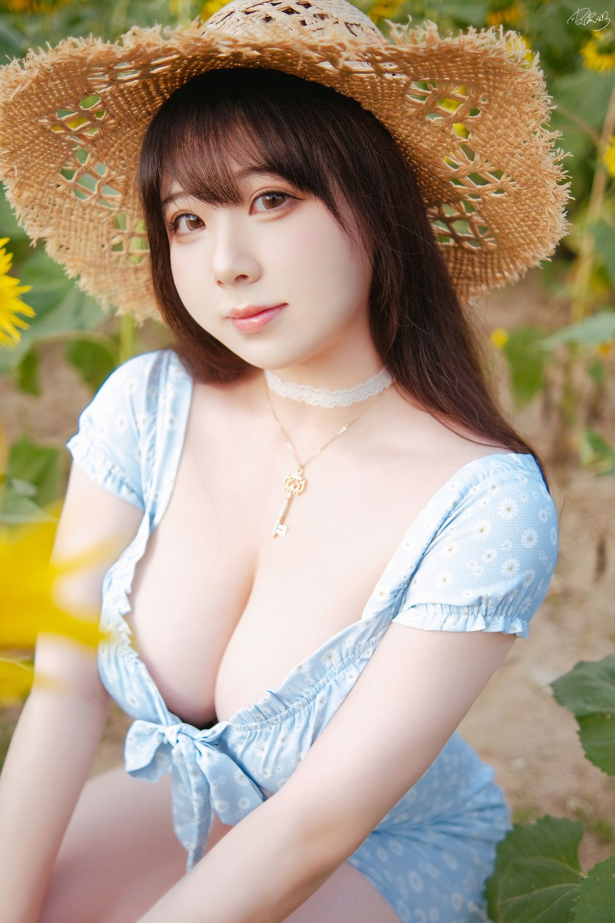 Coser@皮皮奶可可爱了啦 – 彼女向日葵 (36P)