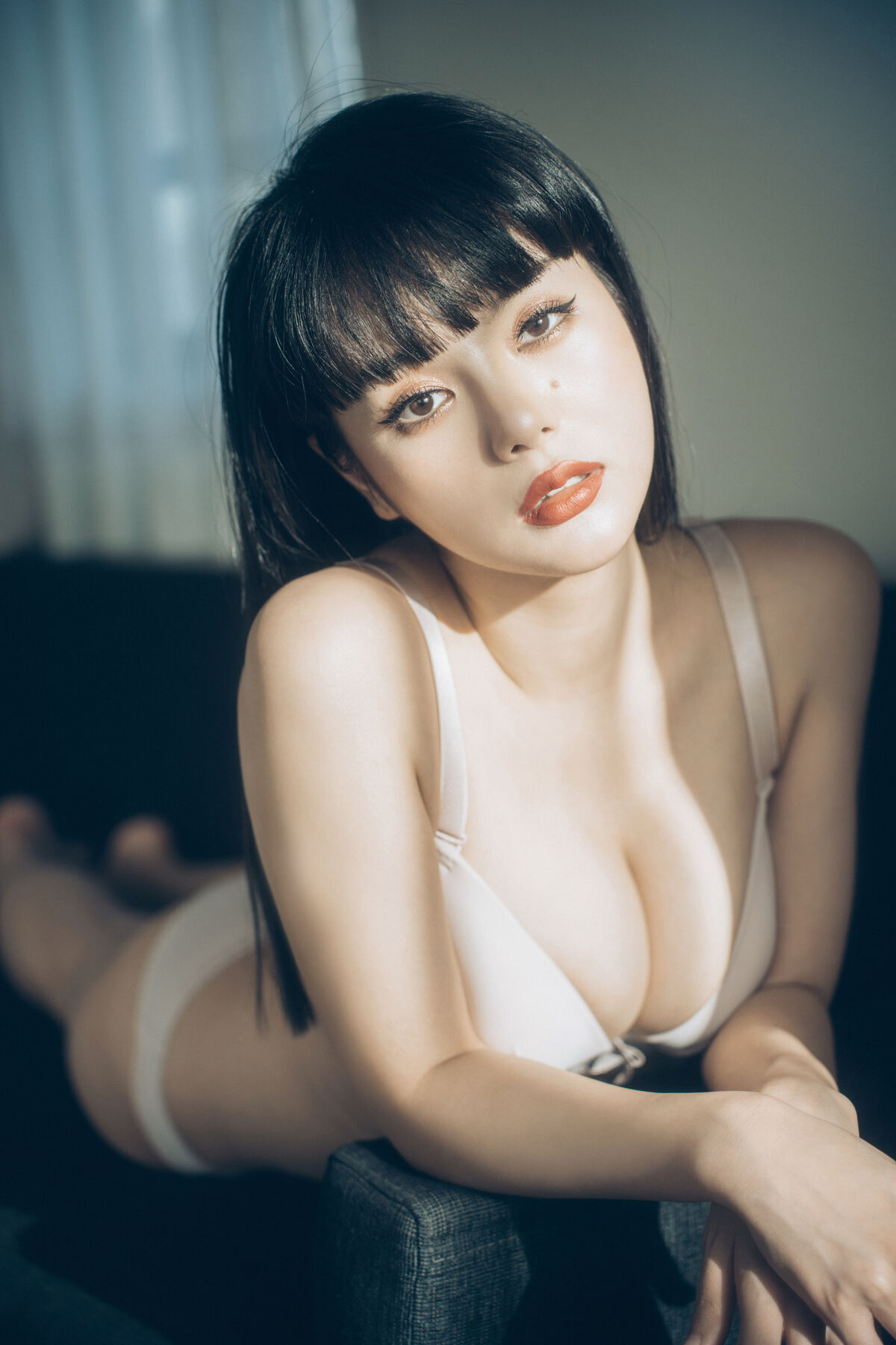 EIMI – Undergarments (88P)