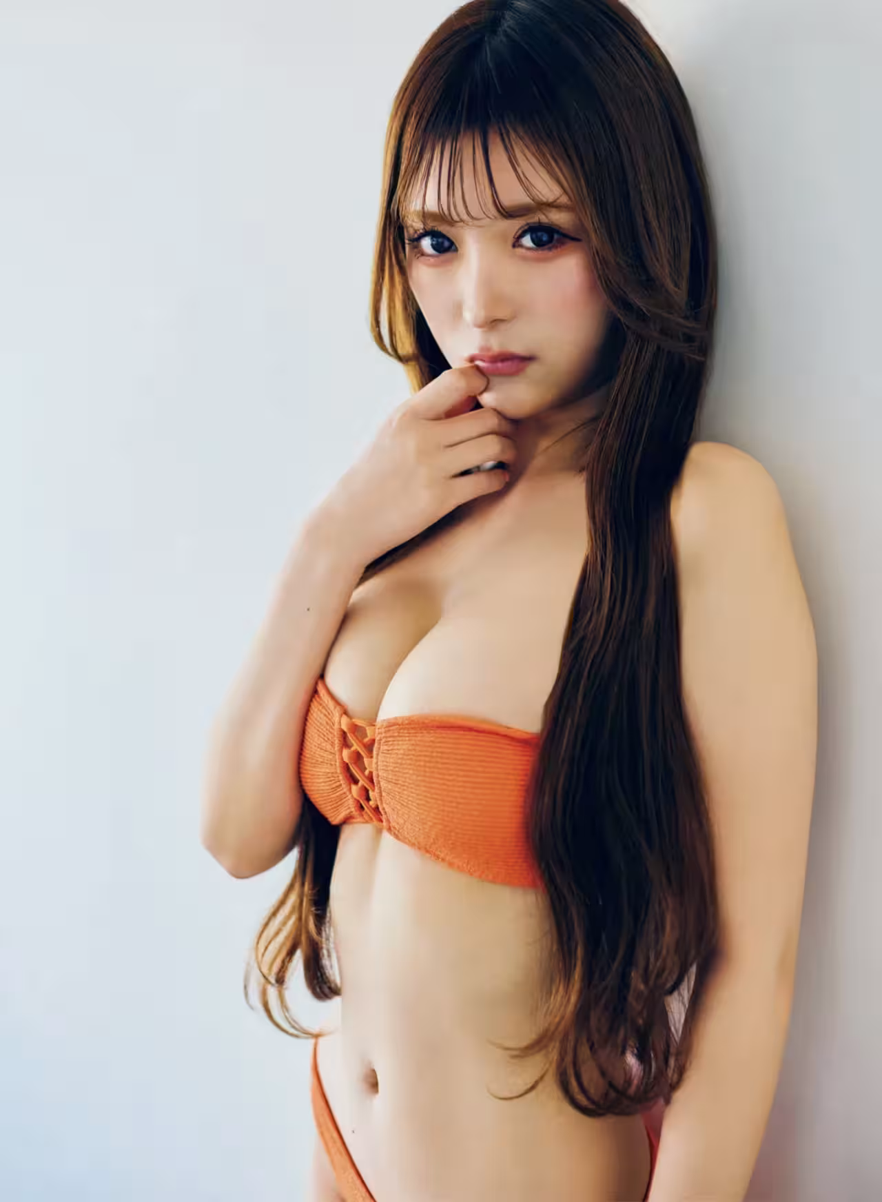 [SEINA 聖菜] 飽滿美乳若隱若現 美艷外型直接擄獲你芳心 (10 Photos)