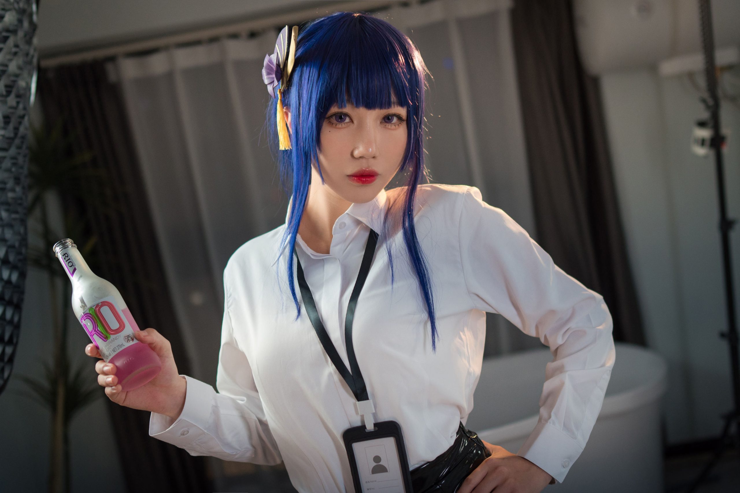[福利COS] 无影喵喵 - OL雷电将军
