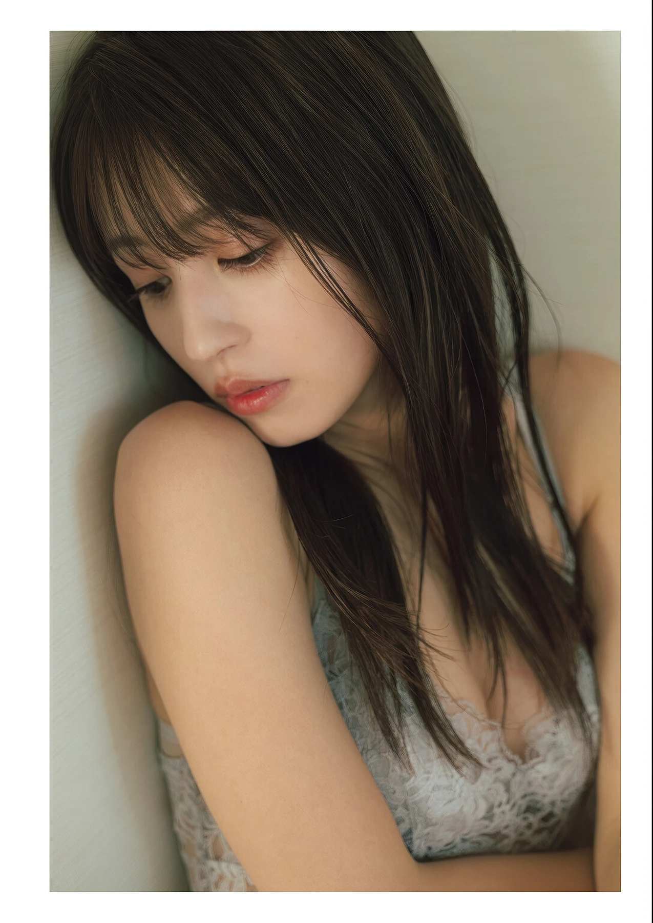 Rikako Aida 逢田梨香子, 写真集 「日々」 Set.01