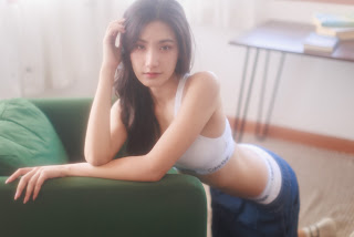 SiS Magazine P3