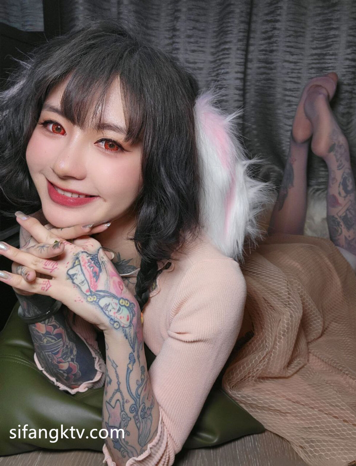 Sexychloe – 火爆X网红福利 野性十足 (64P – 21V)