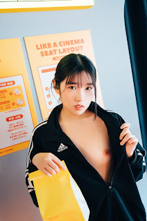 [Loozy] Sonson (손손) – Cinema Girl (+S.Ver)