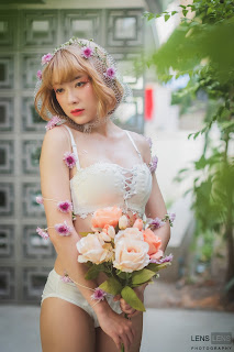 LENS LENS Photography P1