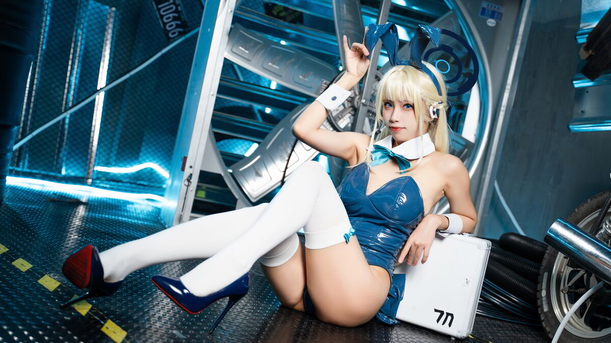 Coser@三無人型 – 蔚蓝档案 飞鸟马时兔女郎 (60P)