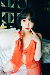 [Loozy] Son Ye-Eun (손예은) – Doube Date Ye-Eun