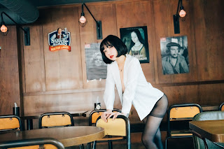 [Loozy] Son Ye-Eun (손예은) – Tainted Love Bar