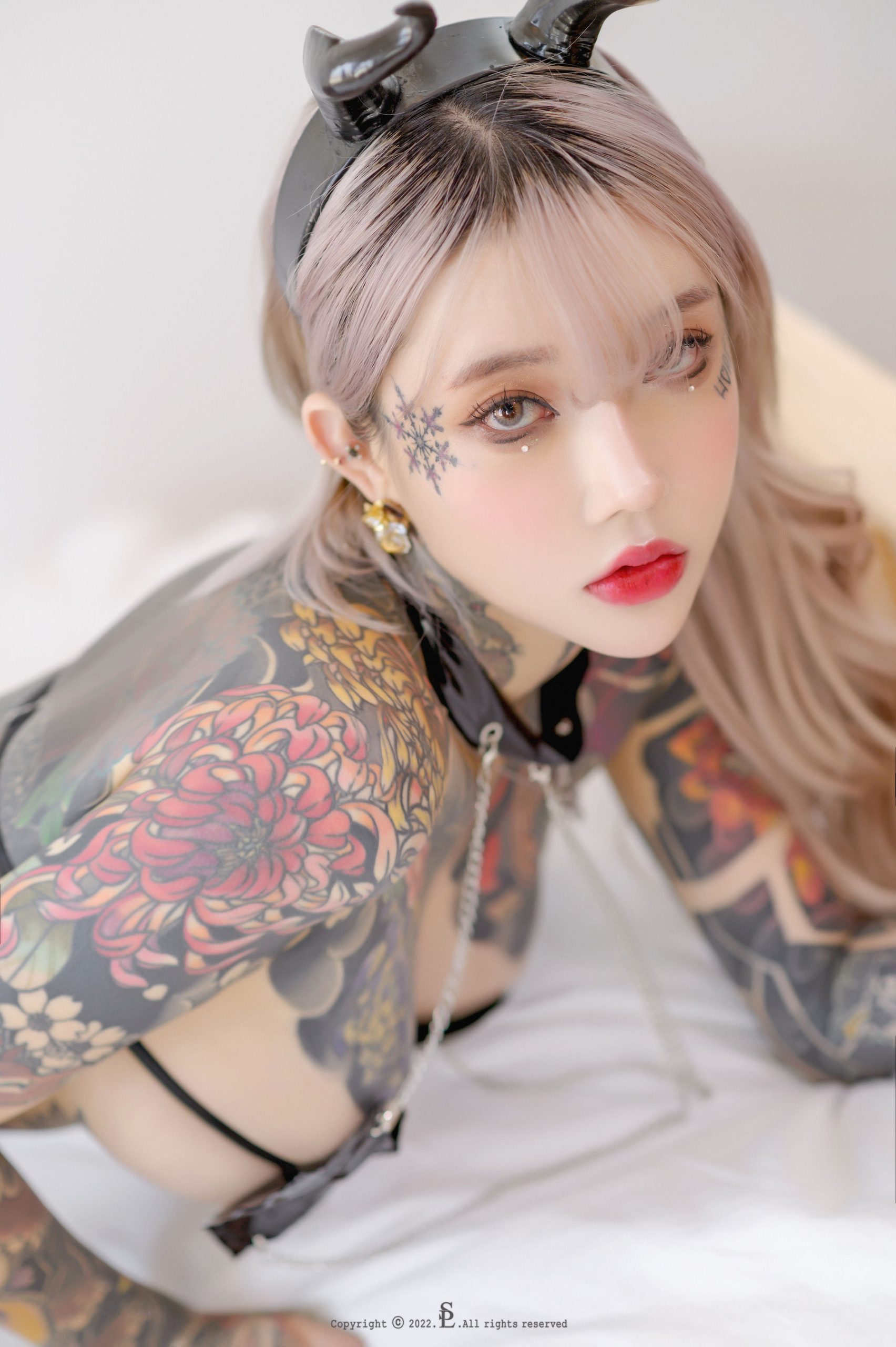[saintphotolife] YoKo - Saint and Devil