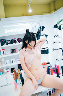 [Loozy] Mozzi (모찌) – Adult Shop (+S.Ver)