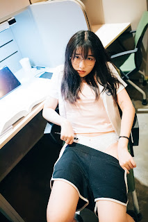 [Loozy] Sonson (손손) – Reading Room