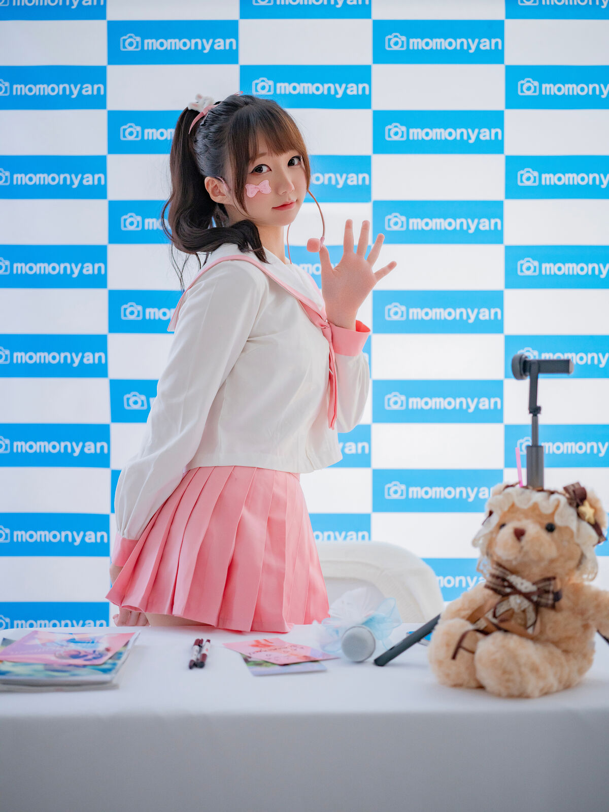 Coser@NAGISA魔物喵 – ビキニアイドルのサイン会 Part01 (61P)