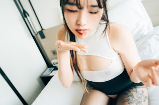 [Loozy] SonSon (손손) – Spit On Mex