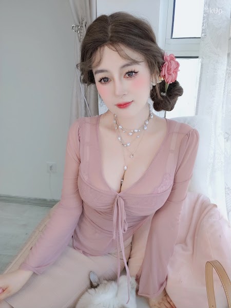 Coser@白银81 [Fantia] 2024年11月会员合集（16套）