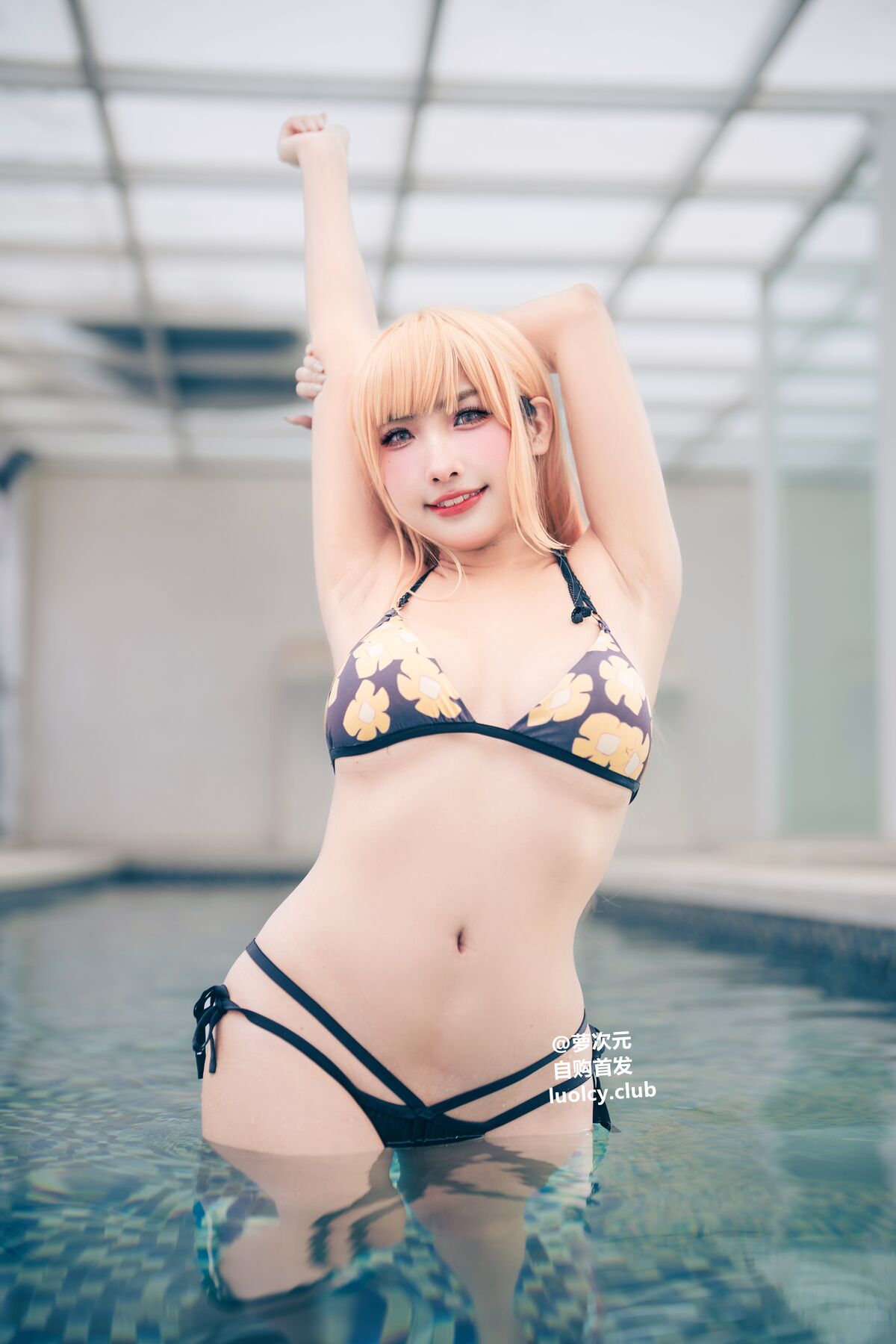 Coser@慕慕Momo – Marin 海夢 – Ver.泳裝 (62P – 3V)