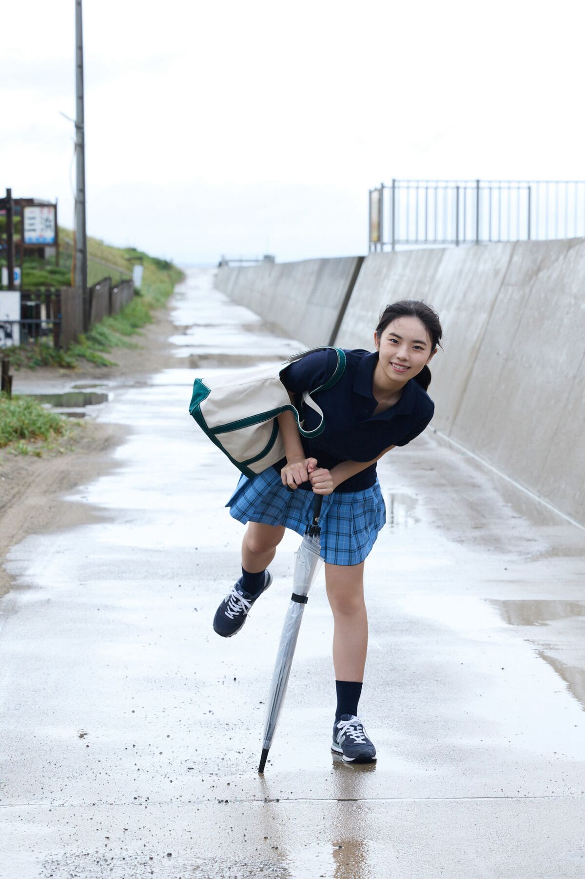 JP Kikuchi Hina 菊地姫奈 – 圧倒的ヒロイン Vol.2 ハイクオリティ120ページ FRIDAYデジタル写真集 Part01 (51P)