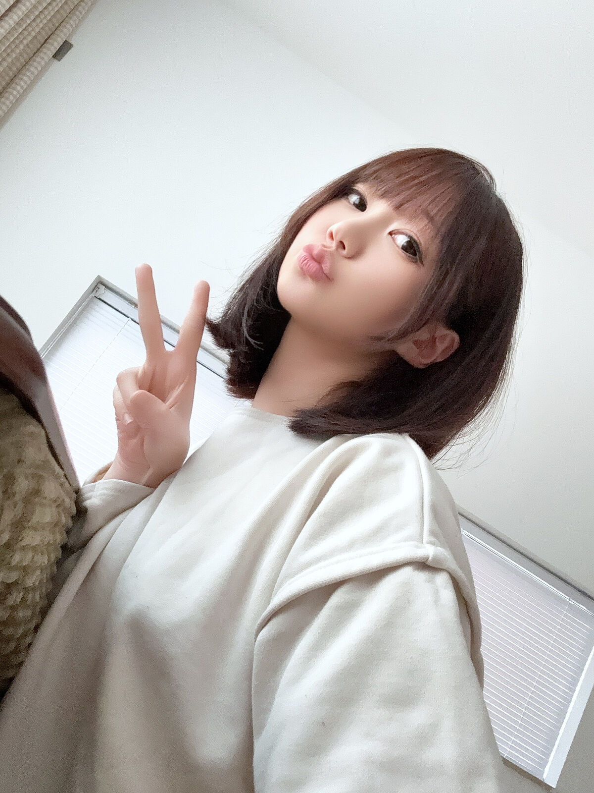 Coser@Nagisa魔物喵 – 2025年04月打包合集 Part01 (73P – 6V)