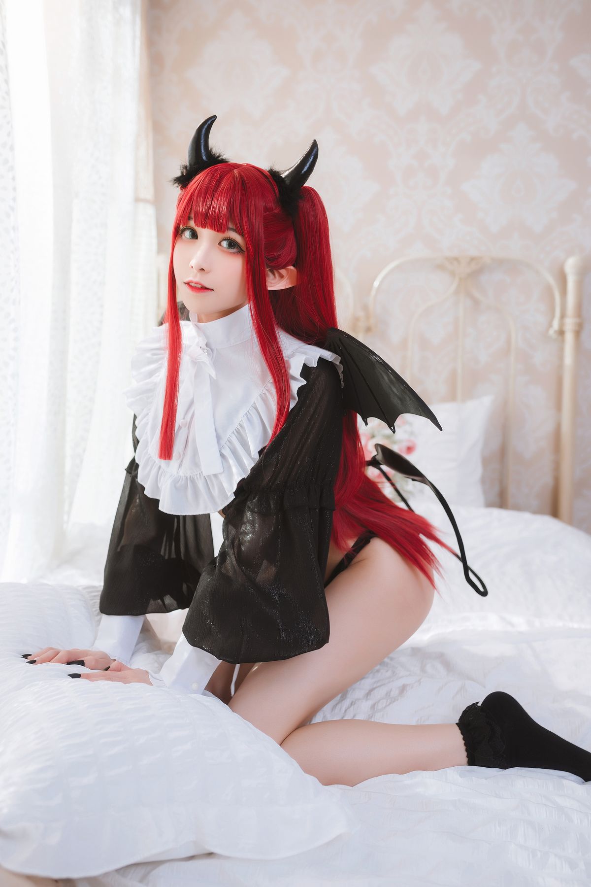 Coser@Tomoyo酱 – 更衣人偶 利兹魅魔 (24P)