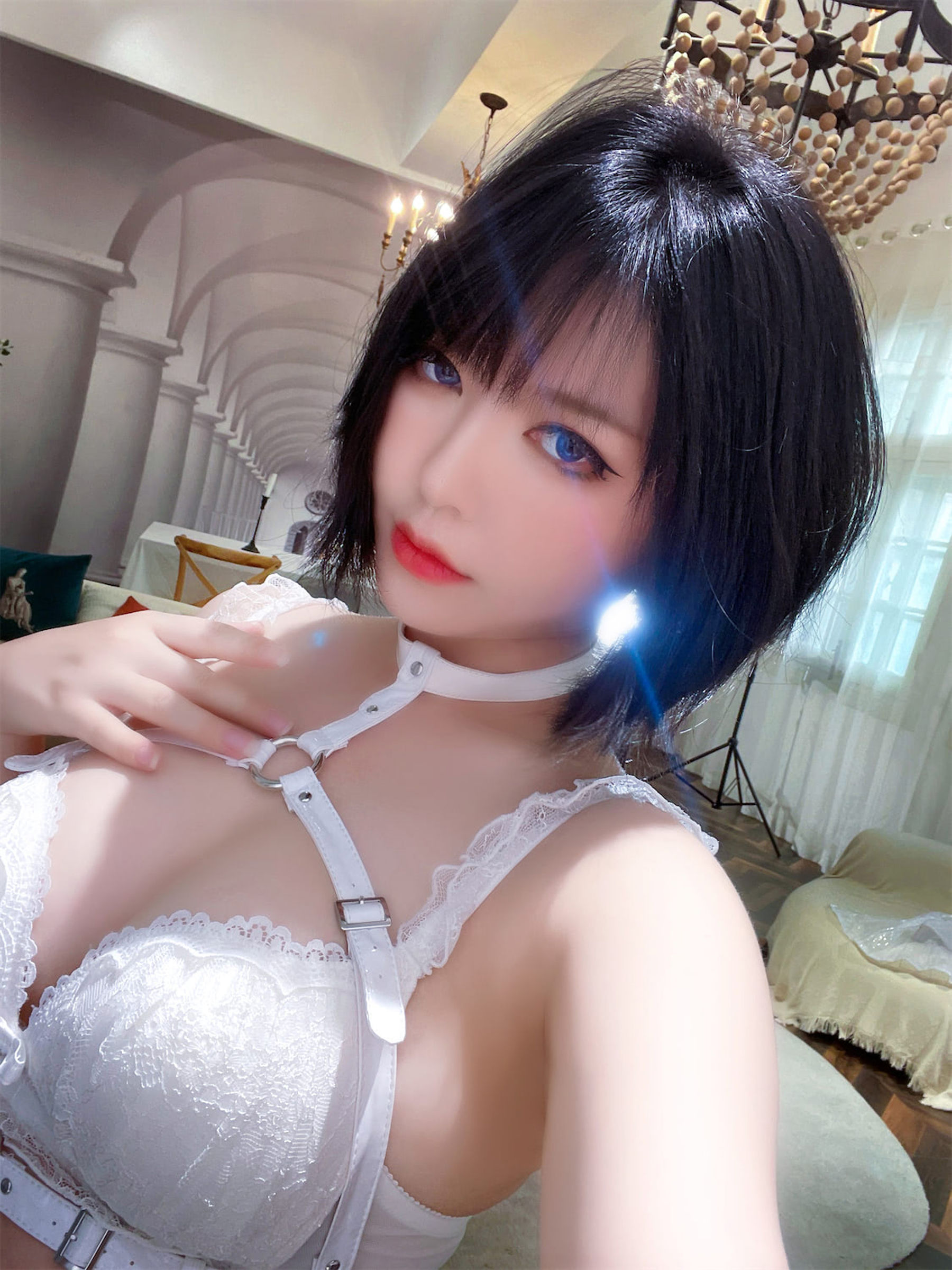 [福利COS] 半半子 - 纯白