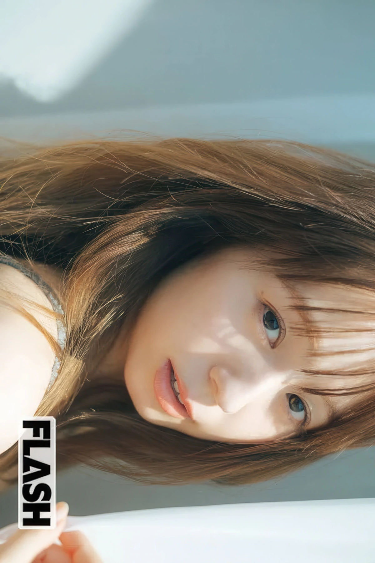 Rina Koike 小池里奈, FLASH 2025.09.30 (フラッシュ 2025年9月30日号)
