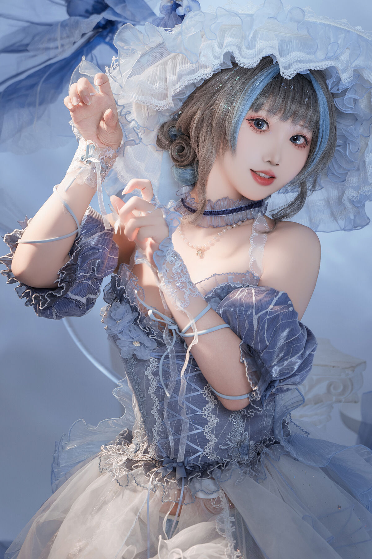 Coser@面饼仙儿 – 碧蓝航线 柴郡礼服废稿