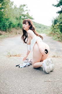 [Loozy] Mozzi (모찌) – Pee Dog Play