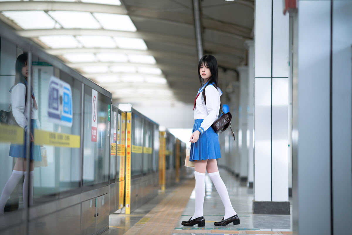 Coser@桜桃喵 – 地铁JK (34P)